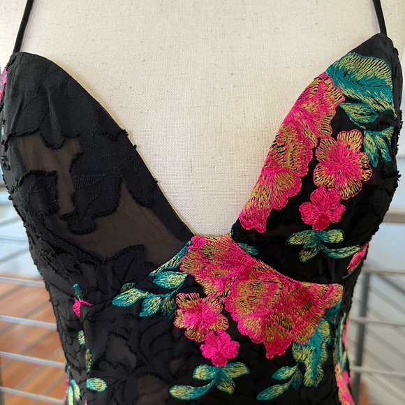 Michael Costello Savannah Gown in Fuchsia Floral - Picture 6 of 12